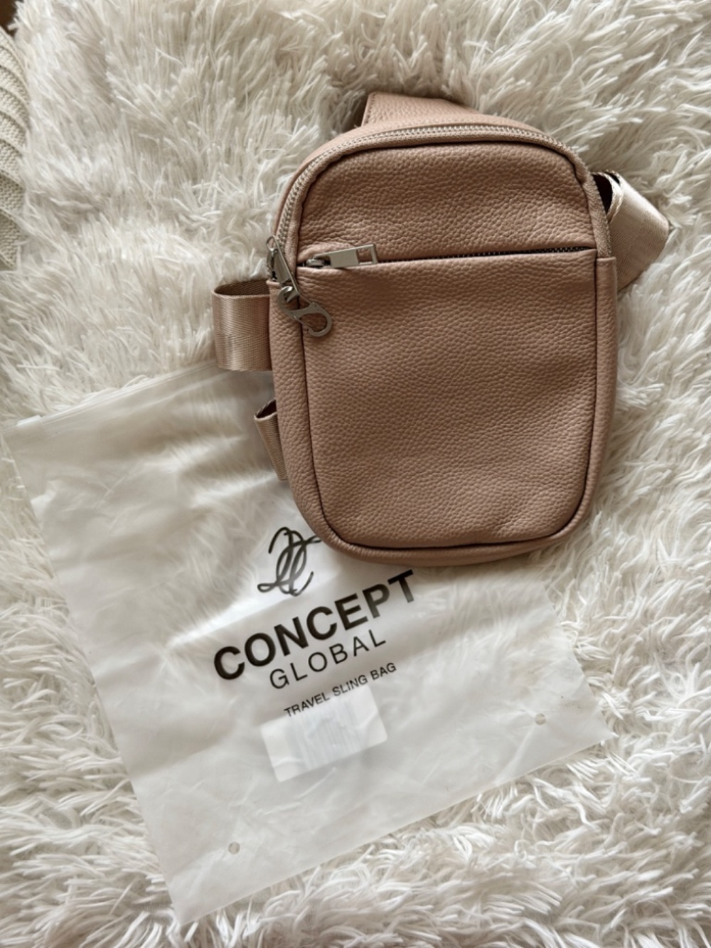 NWT~Concept Global~Beige Leather Travel Sling Bag~Large - Picture 7 of 7